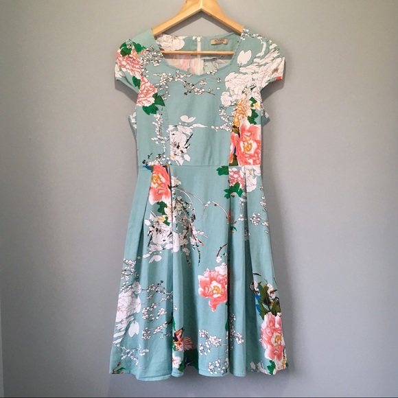 Green Floral Retro Style A-Line Cocktail Dress - Picture 2 of 8